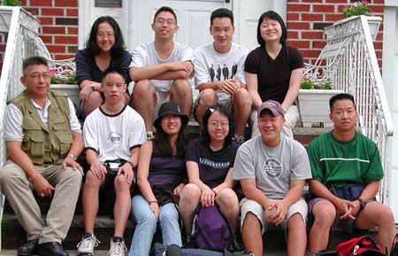 2001 Group in Yugo, Mexico